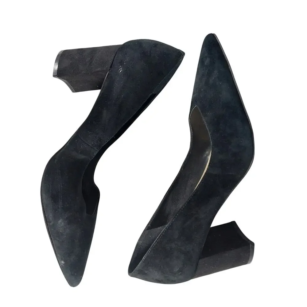 MARC FISHER! BLACK GENUINE SUEDE LEATHER CHUNKY HEEL POINTY TOE PUMPS, HEELS! 9M